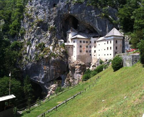 De 10 mooiste kastelen in de Alpen