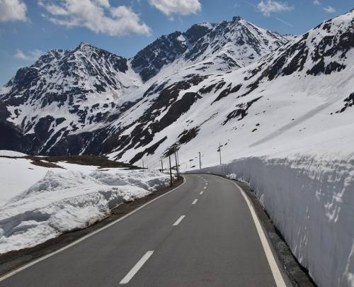 Sneeuw in de Alpen: wat je kunt verwachten op de weg